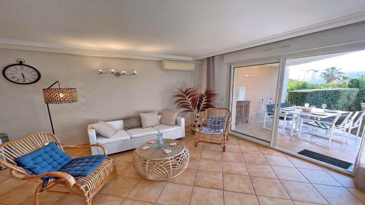 Appartement Les Pins Bleus A8 생트막시메 외부 사진