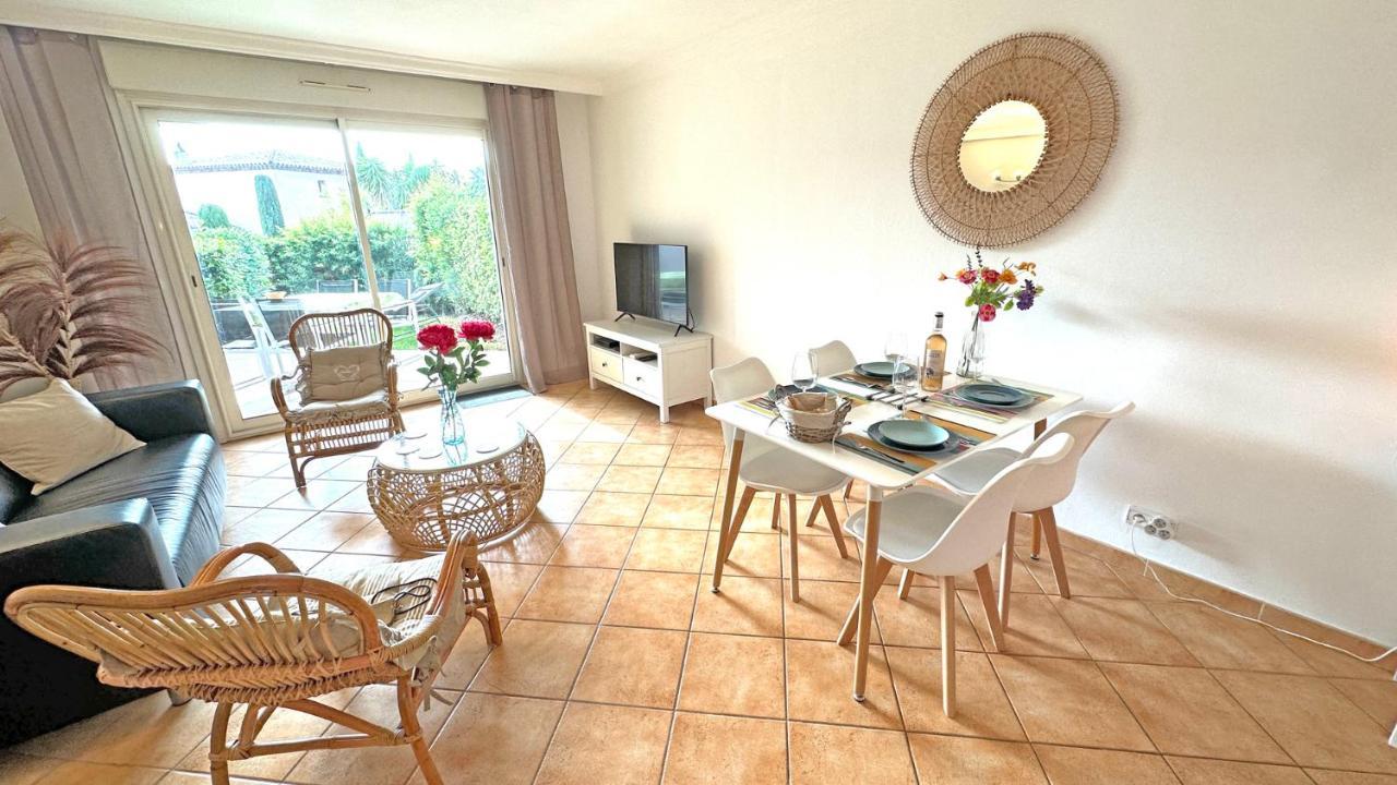 Appartement Les Pins Bleus A8 생트막시메 외부 사진